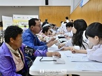 순창군, 찾아가는 농촌 왕진버스로 의료 사각지대 메운다