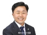 국립군산대 제10대 총장 김강주 교수 취임