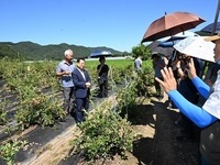 성중기 완주군의회 의장, 블루베리연구회와 현장간담회