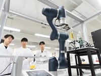 전북대 화학과, 로봇·AI 융합 화학실험 도입