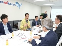 전주시, 대규모 투자사업 104건 전면 재검토 착수