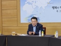 정헌율 시장, '내년 시정 운영, 허리띠 졸라매자'