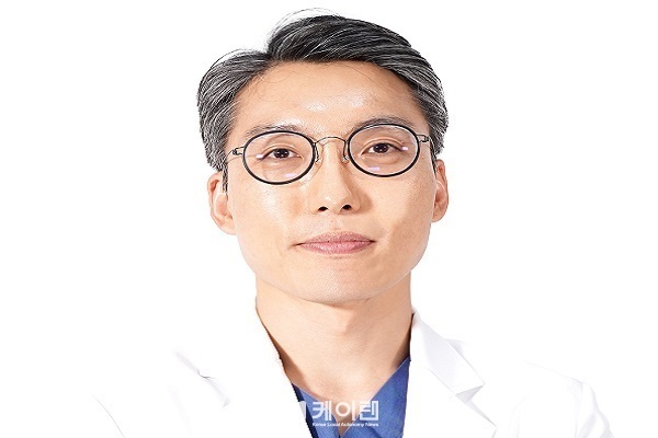 [칼럼]유튜브에서 알려준 척추 운동... 잘못 따라 했다간